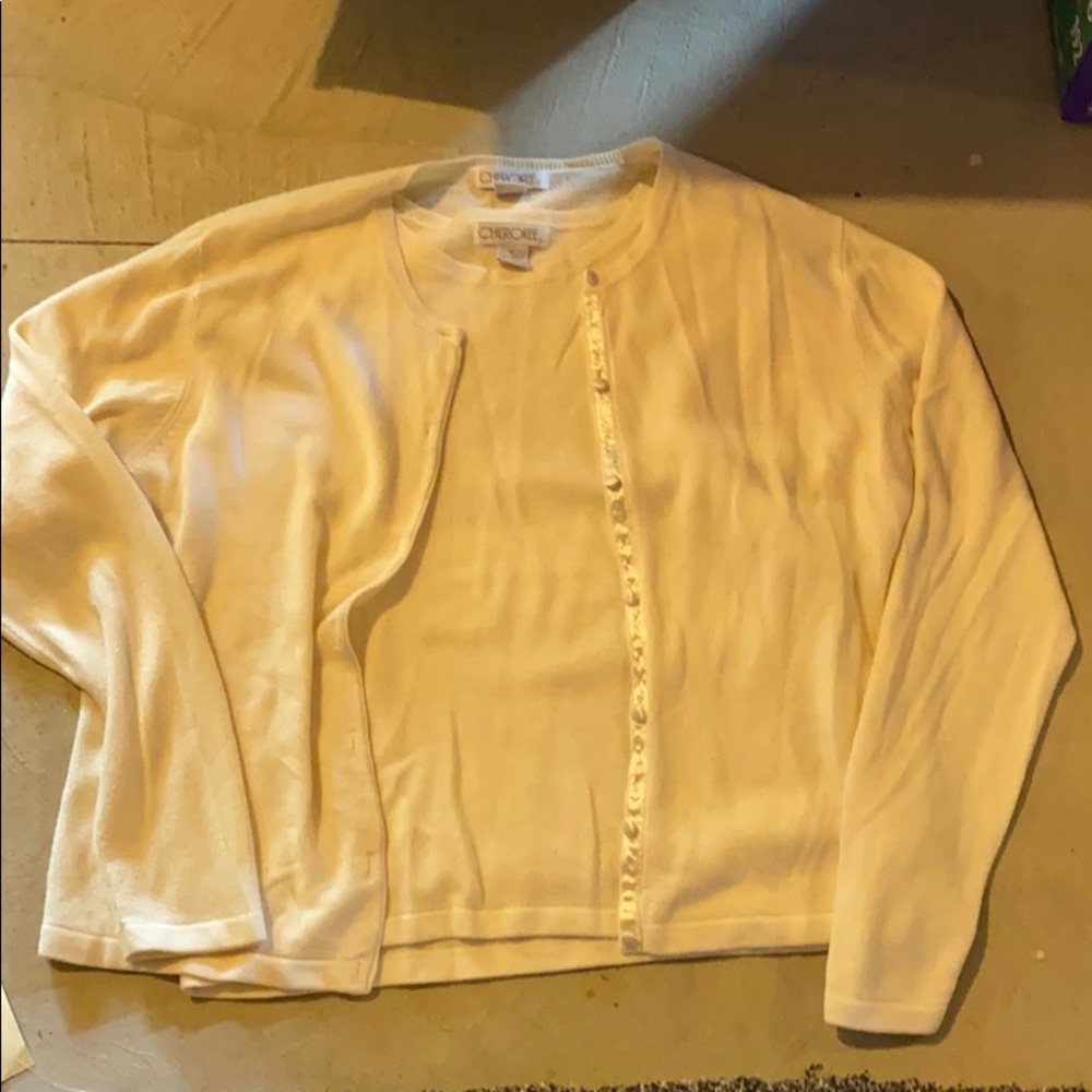 Cherokee sweater and shirt combo - Picture 1 of 4